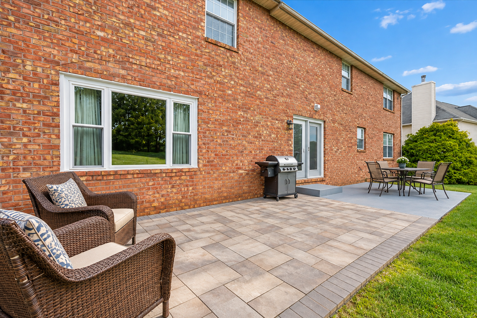 Patio & Outdoor Living